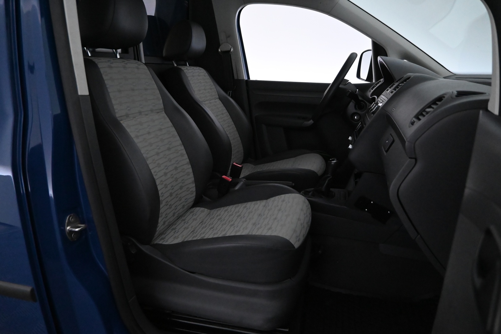 VOLKSWAGEN Caddy 2013