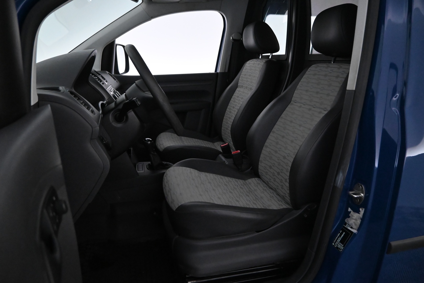 VOLKSWAGEN Caddy 2013