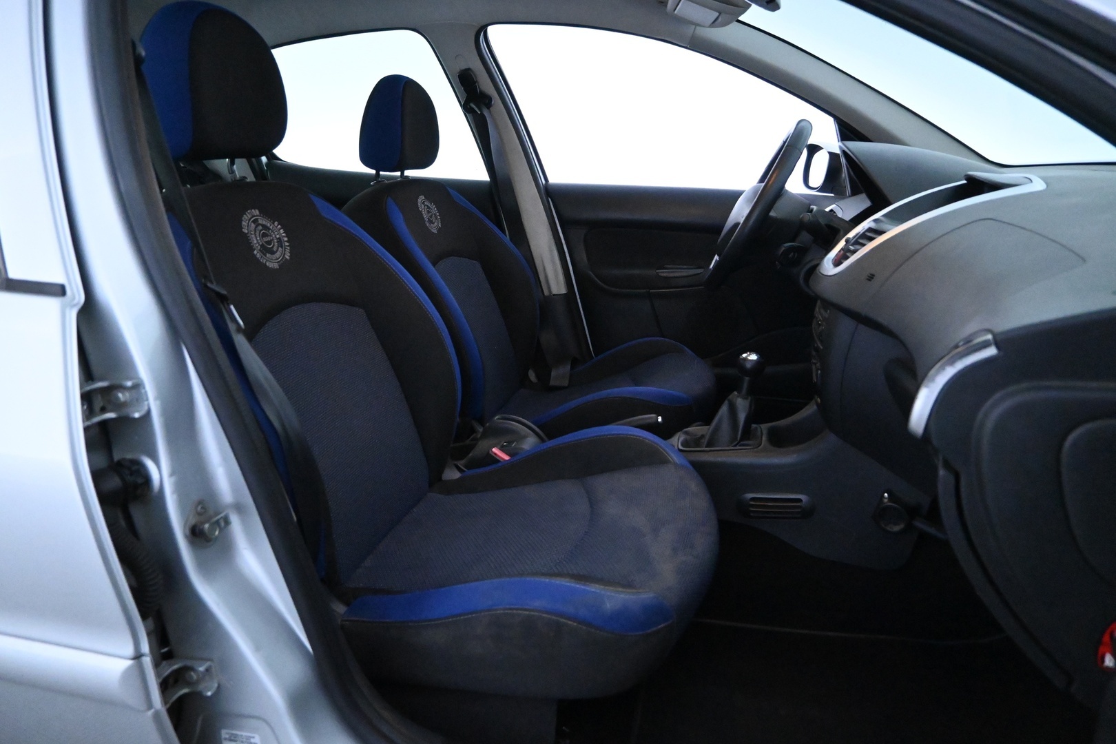 PEUGEOT 206+ 2012