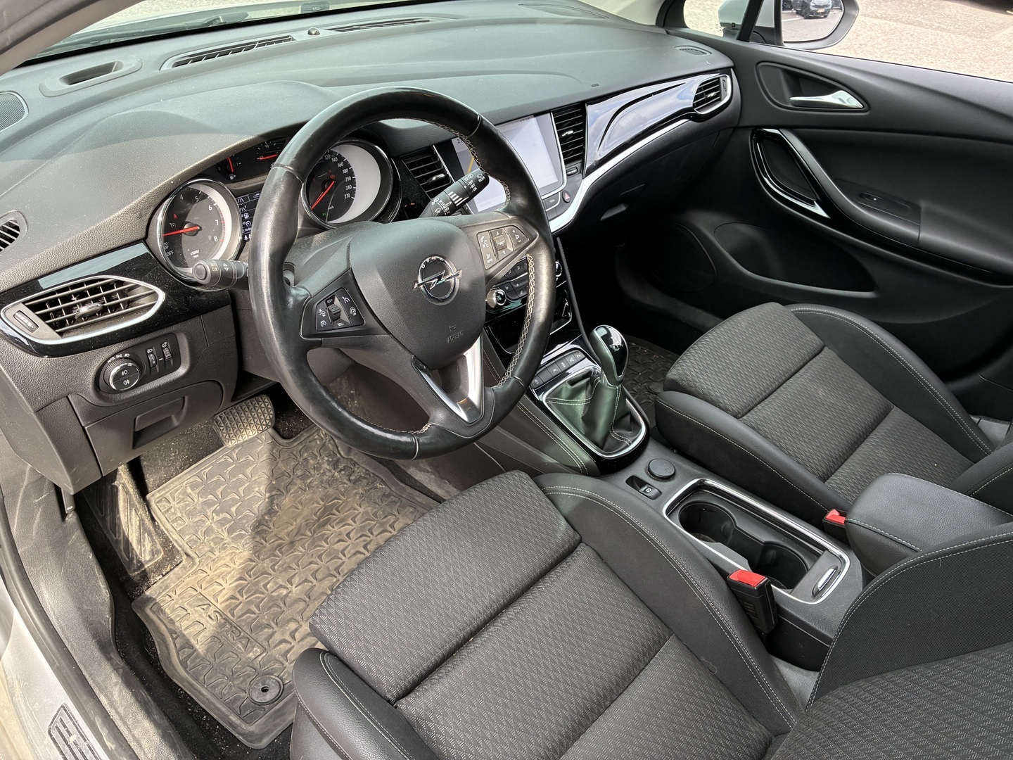 OPEL Astra 2018