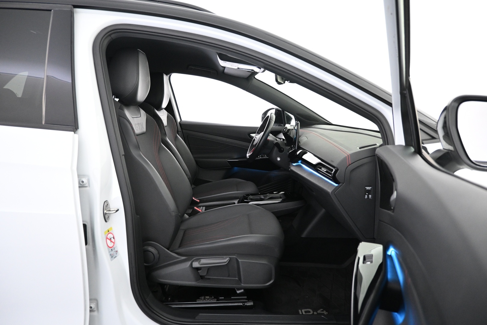 VOLKSWAGEN ID.4 2023