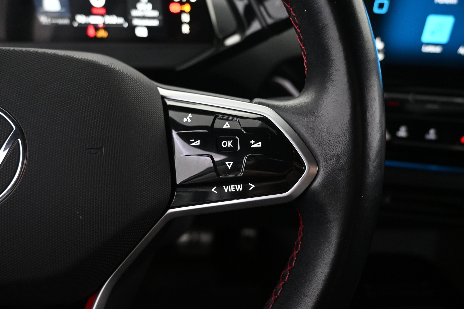 VOLKSWAGEN ID.4 2023