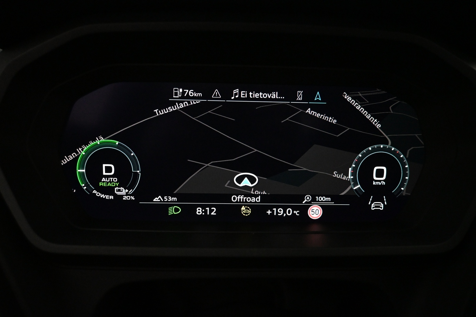 AUDI Q4 e-tron 2022