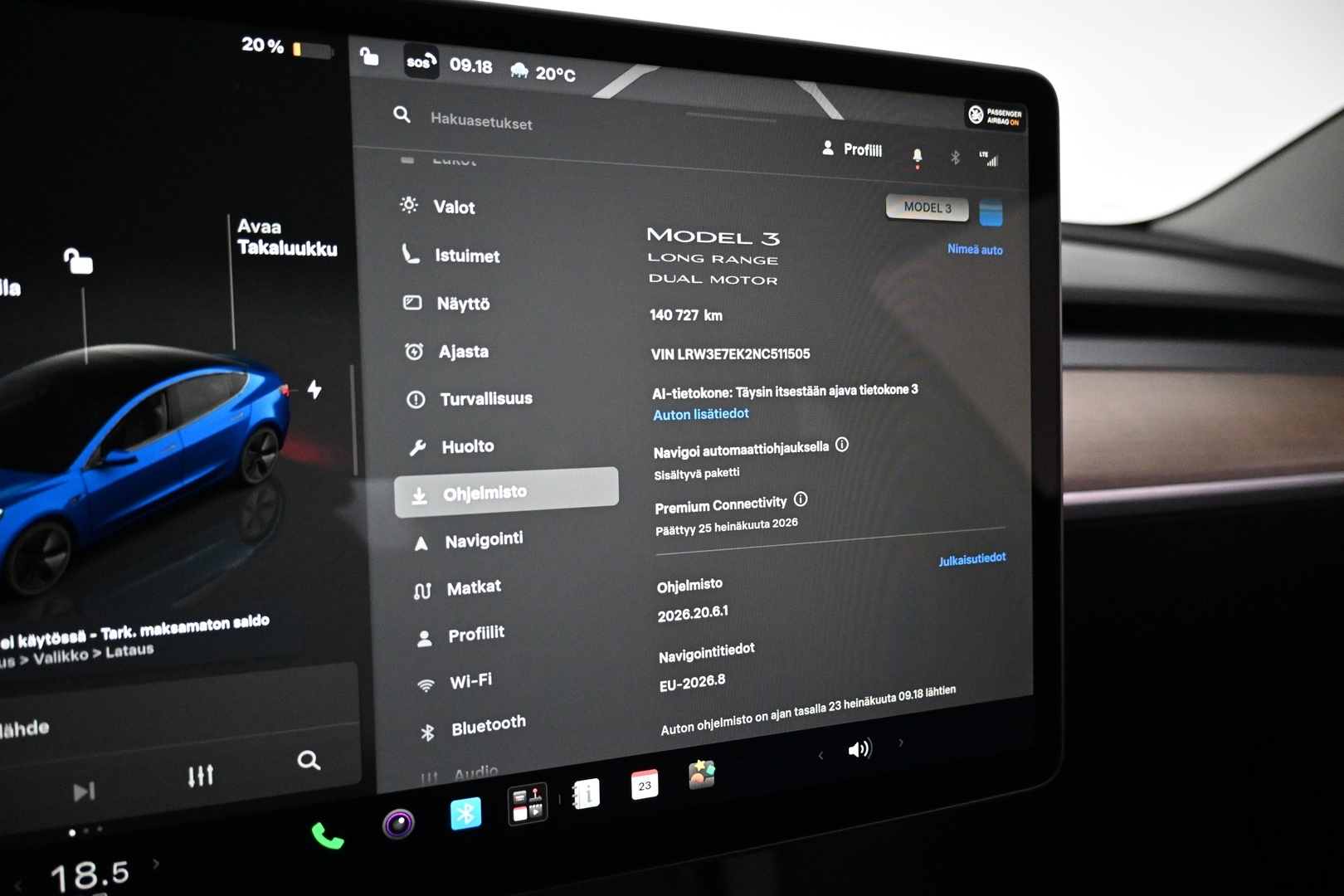 TESLA Model 3 2022