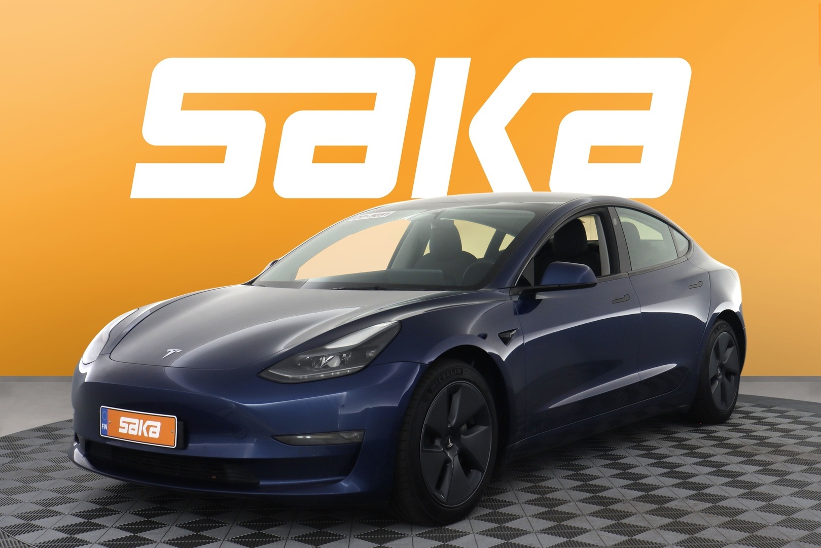 TESLA Model 3 2022
