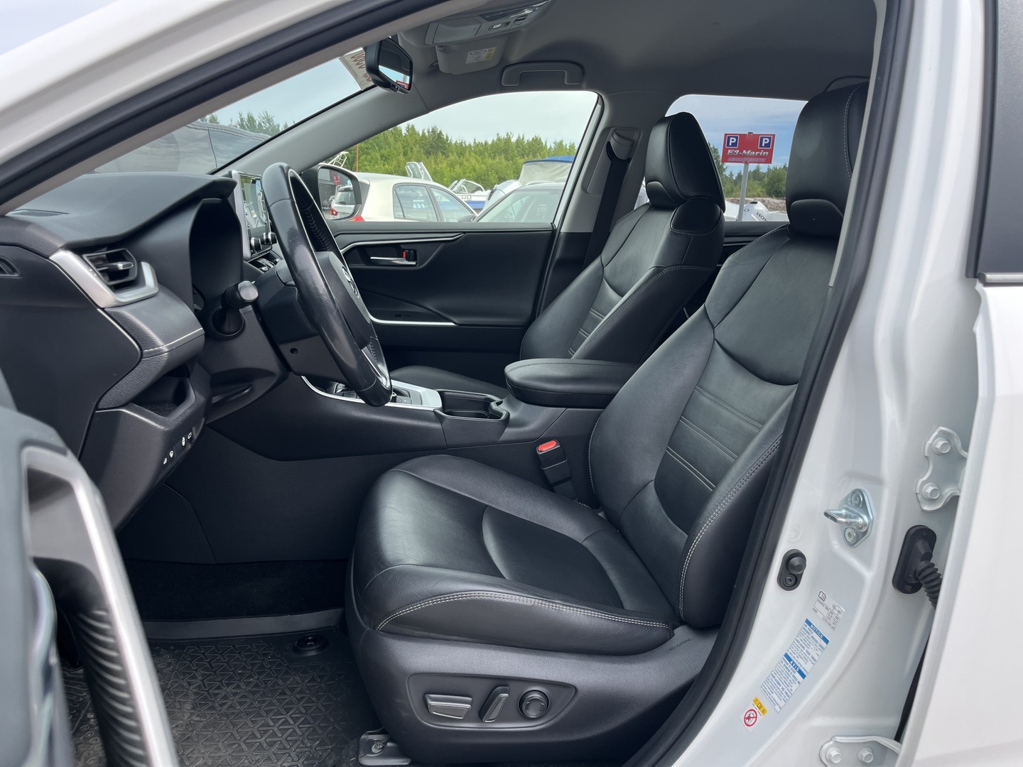 TOYOTA RAV4 2019
