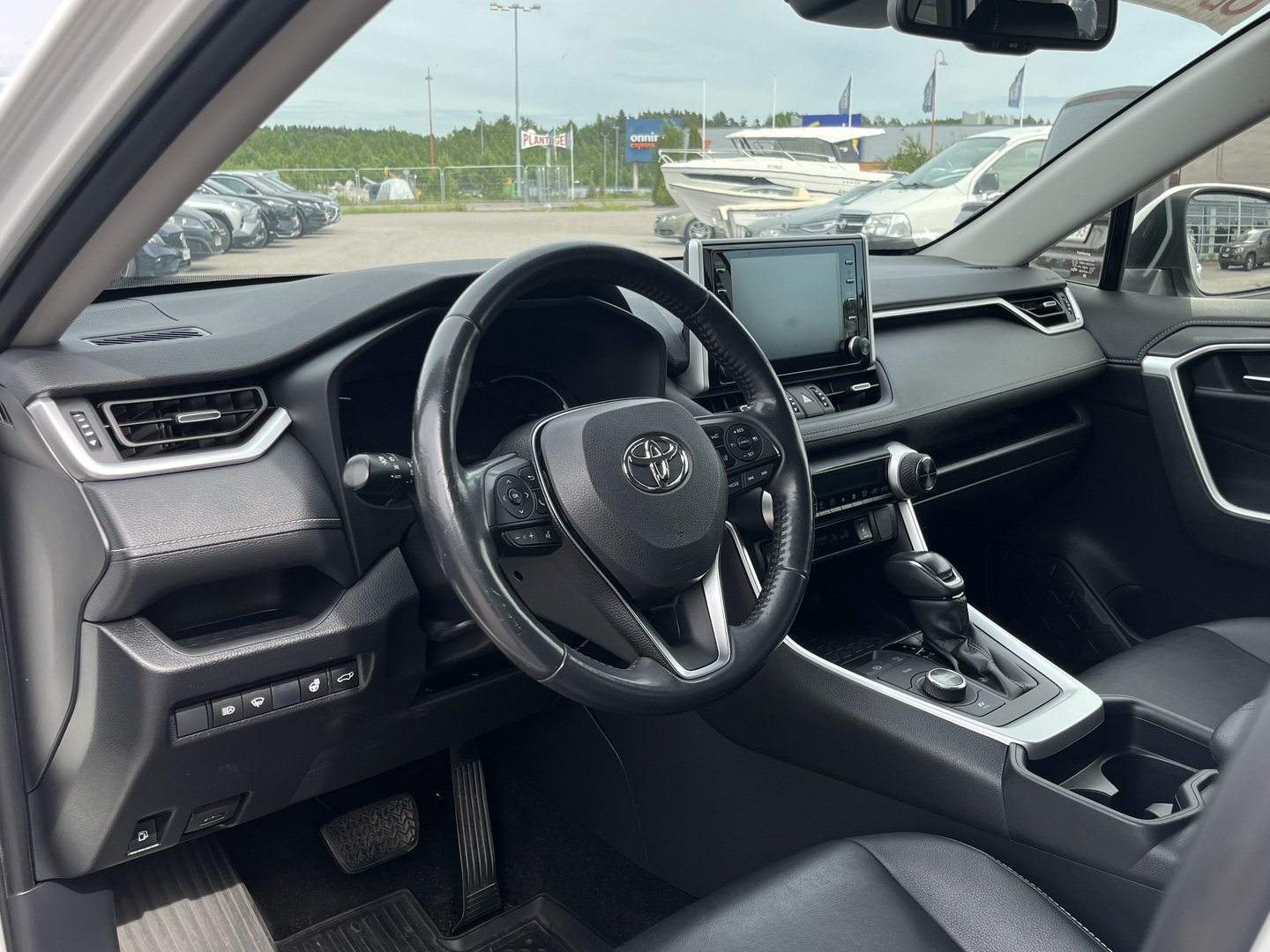 TOYOTA RAV4 2019