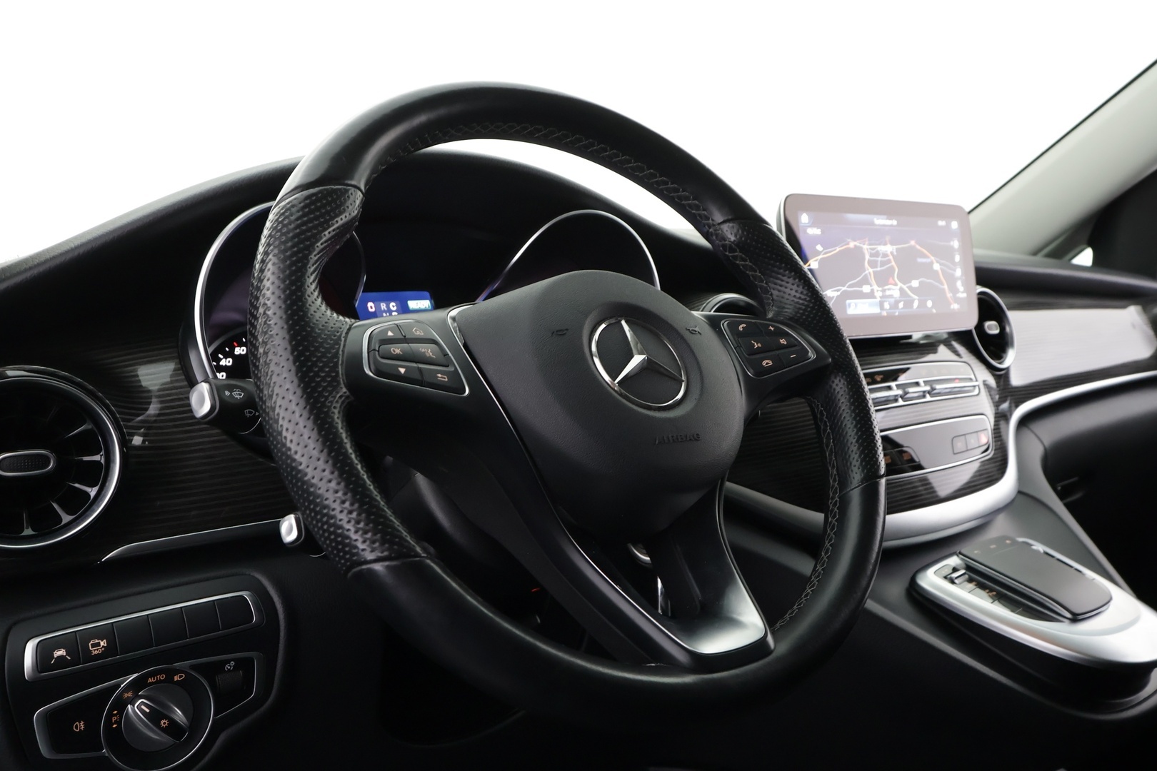 MERCEDES-BENZ EQV 2020
