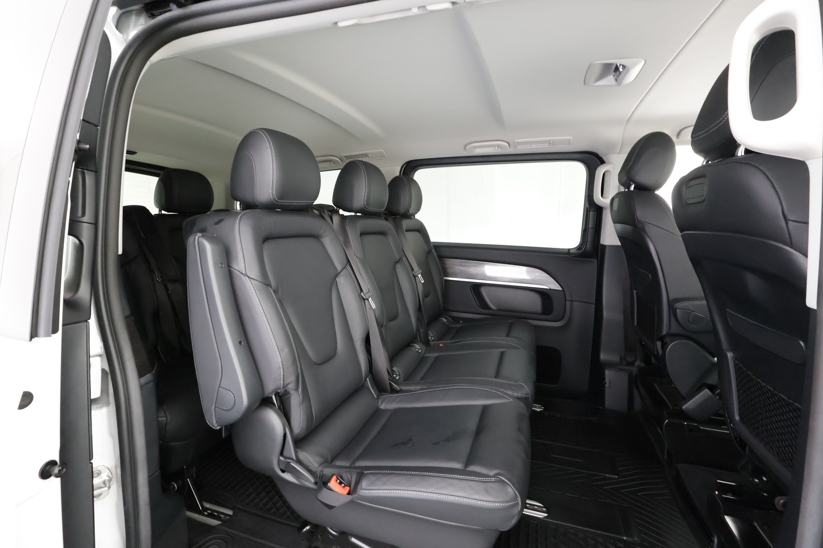 MERCEDES-BENZ EQV 2020