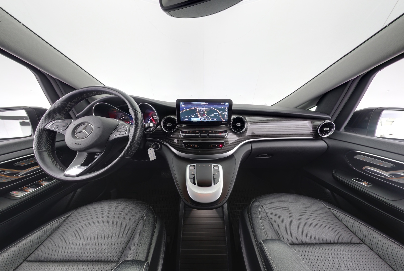 MERCEDES-BENZ EQV 2020