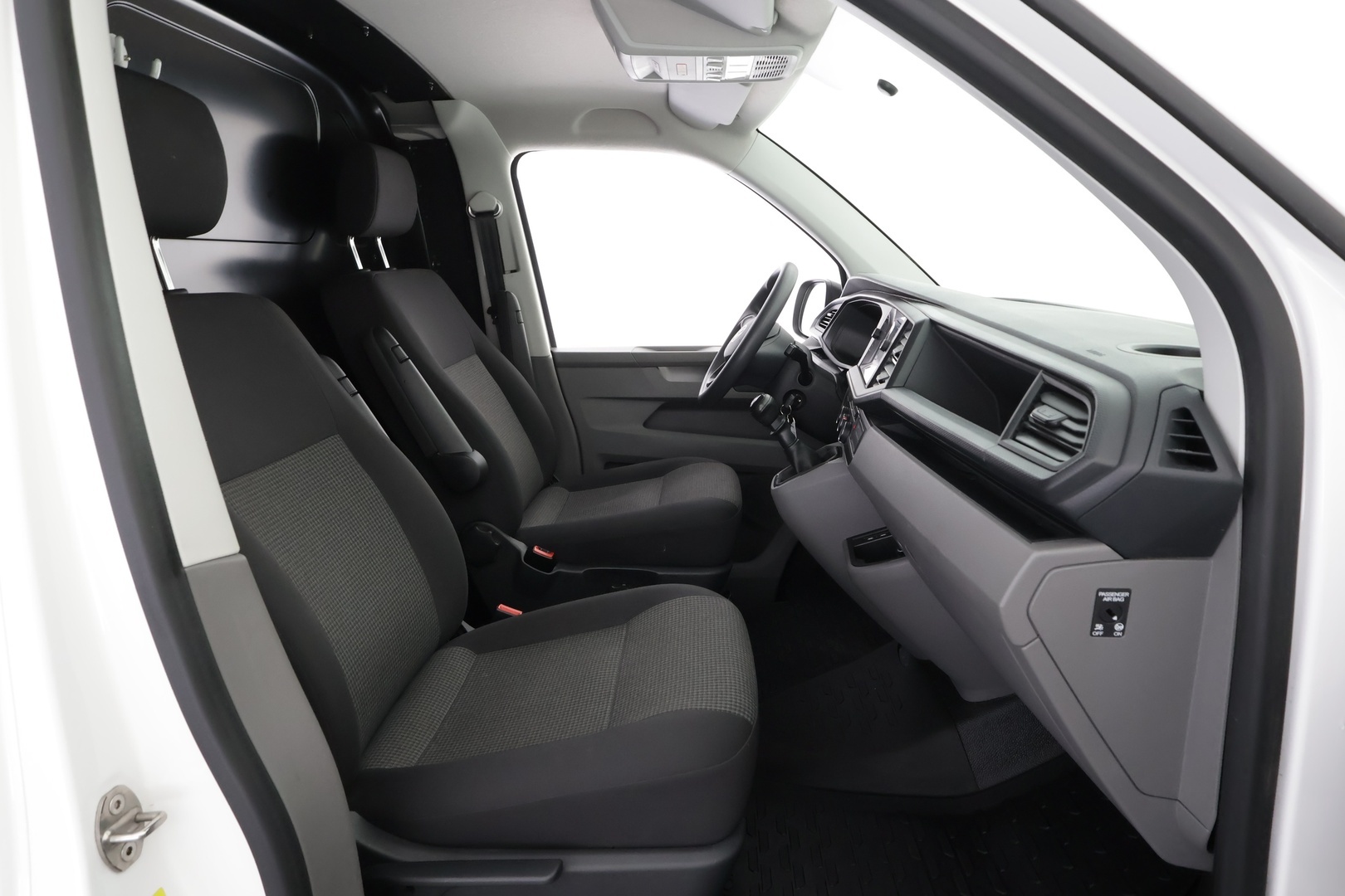 VOLKSWAGEN Transporter 2021