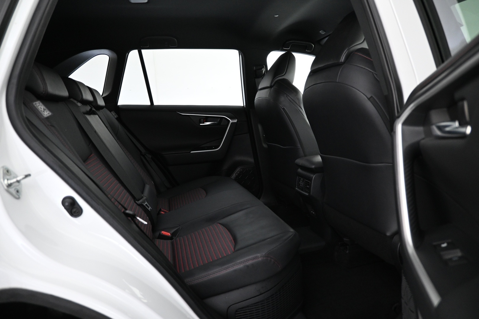 TOYOTA RAV4 Plug-in 2023