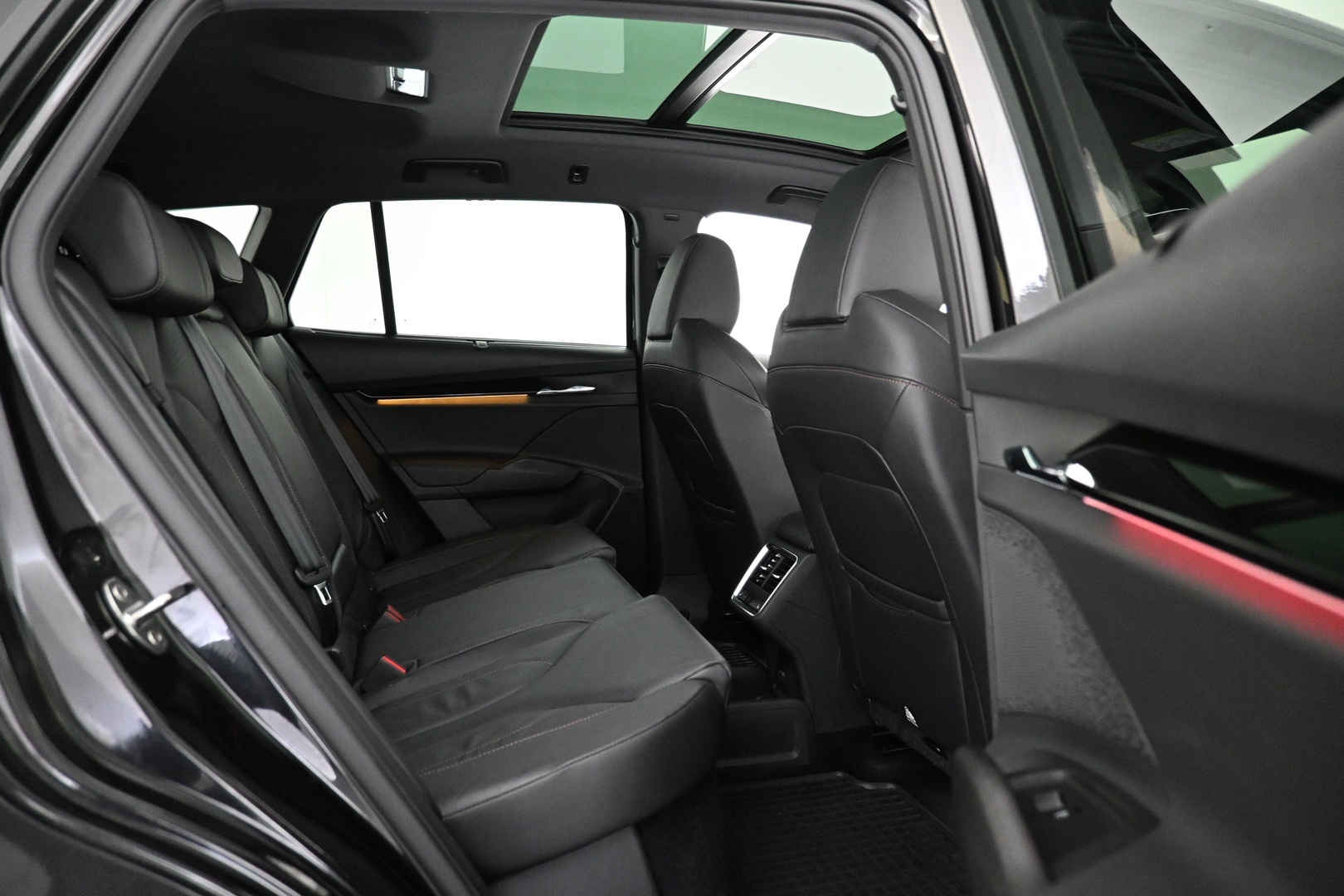 SKODA Enyaq 2022