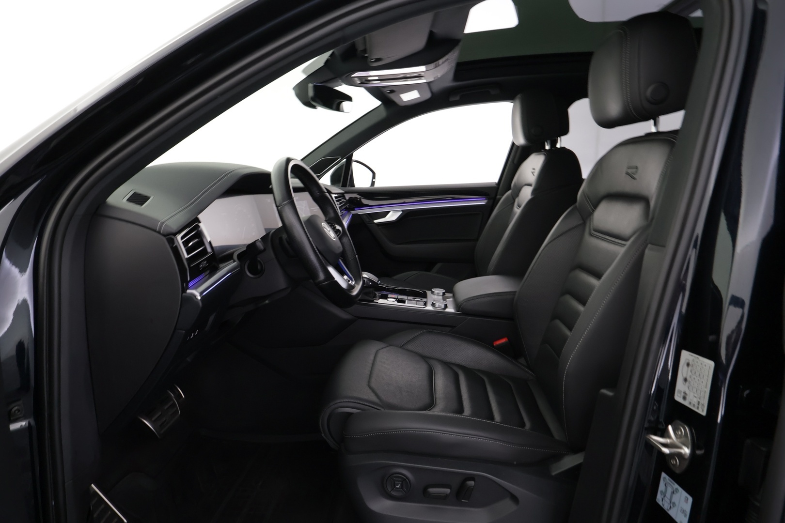 VOLKSWAGEN Touareg 2021