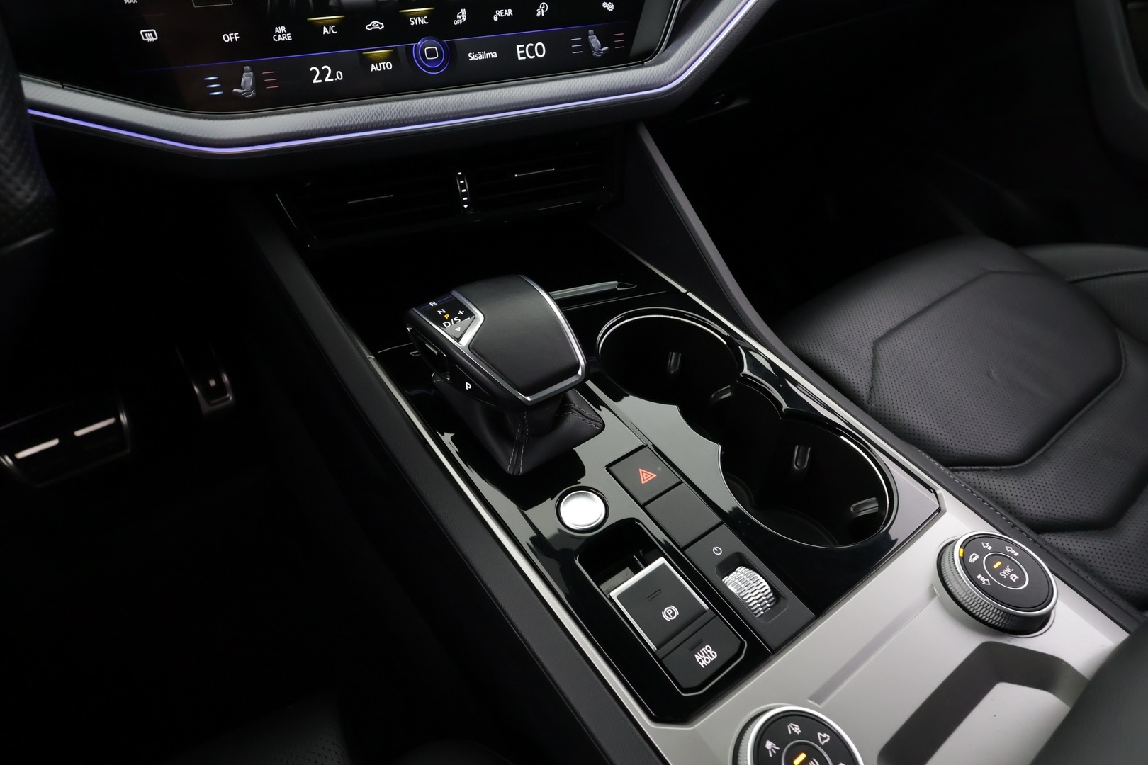 VOLKSWAGEN Touareg 2021