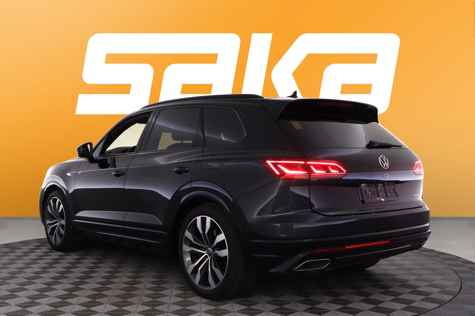VOLKSWAGEN Touareg 2021
