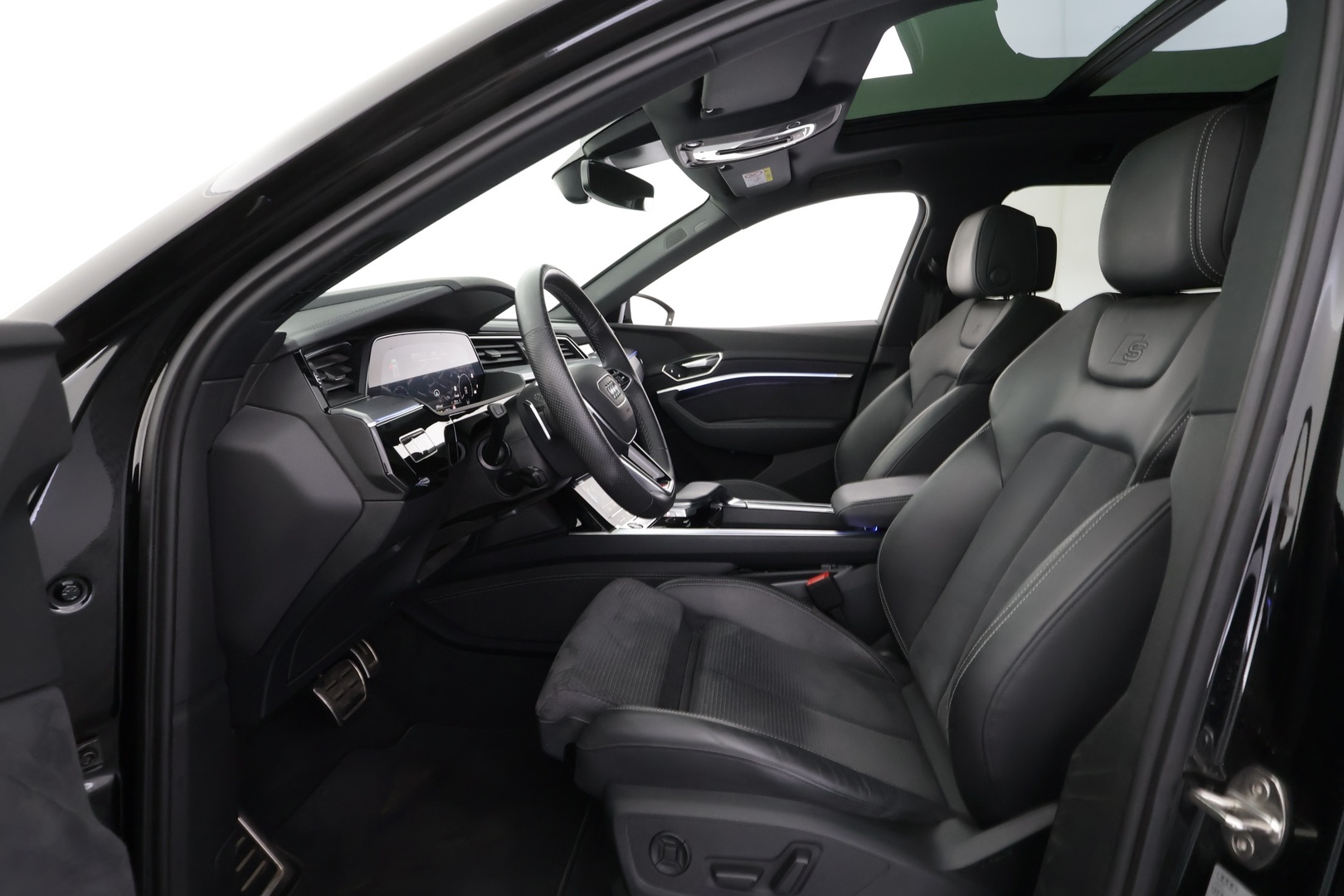 AUDI Q8 e-tron 2024