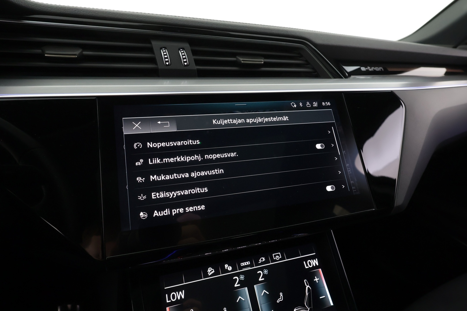 AUDI Q8 e-tron 2024