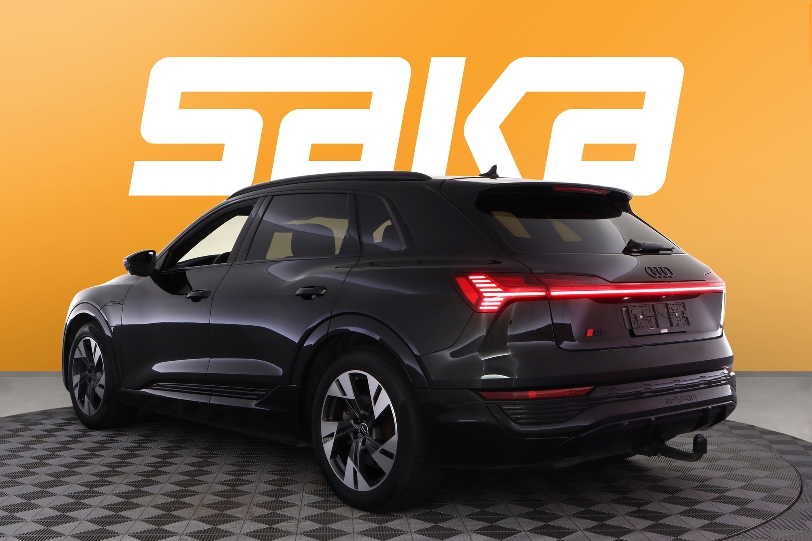 AUDI Q8 e-tron 2024