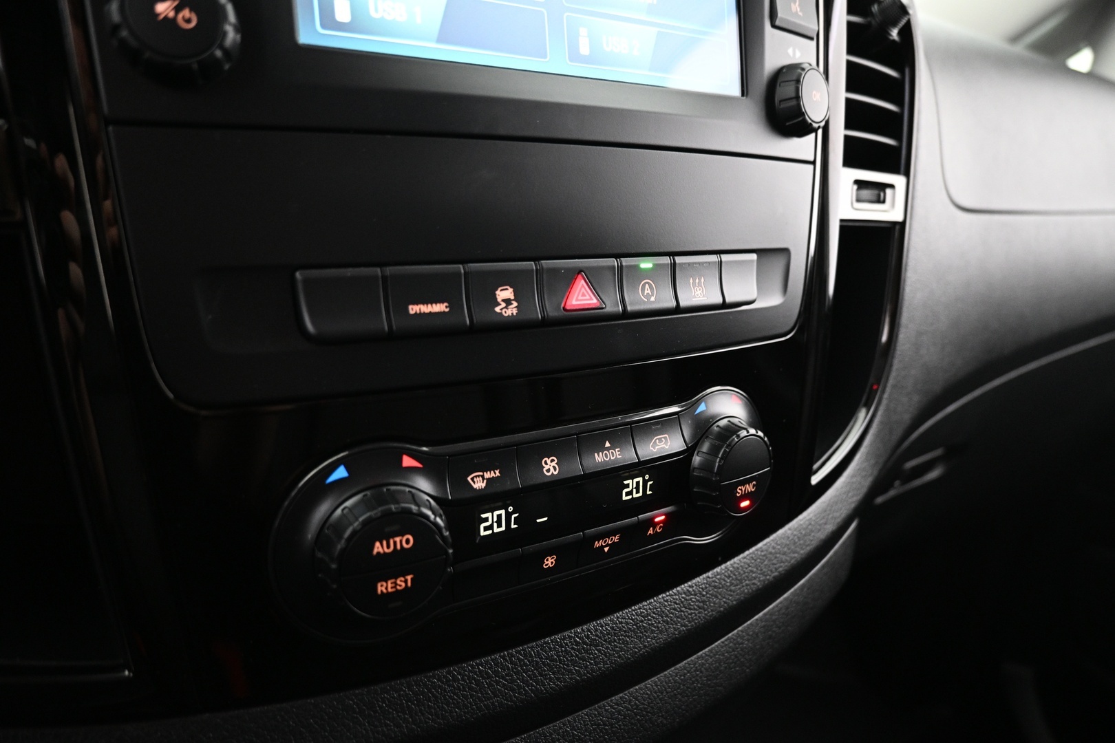 MERCEDES-BENZ Vito 2021