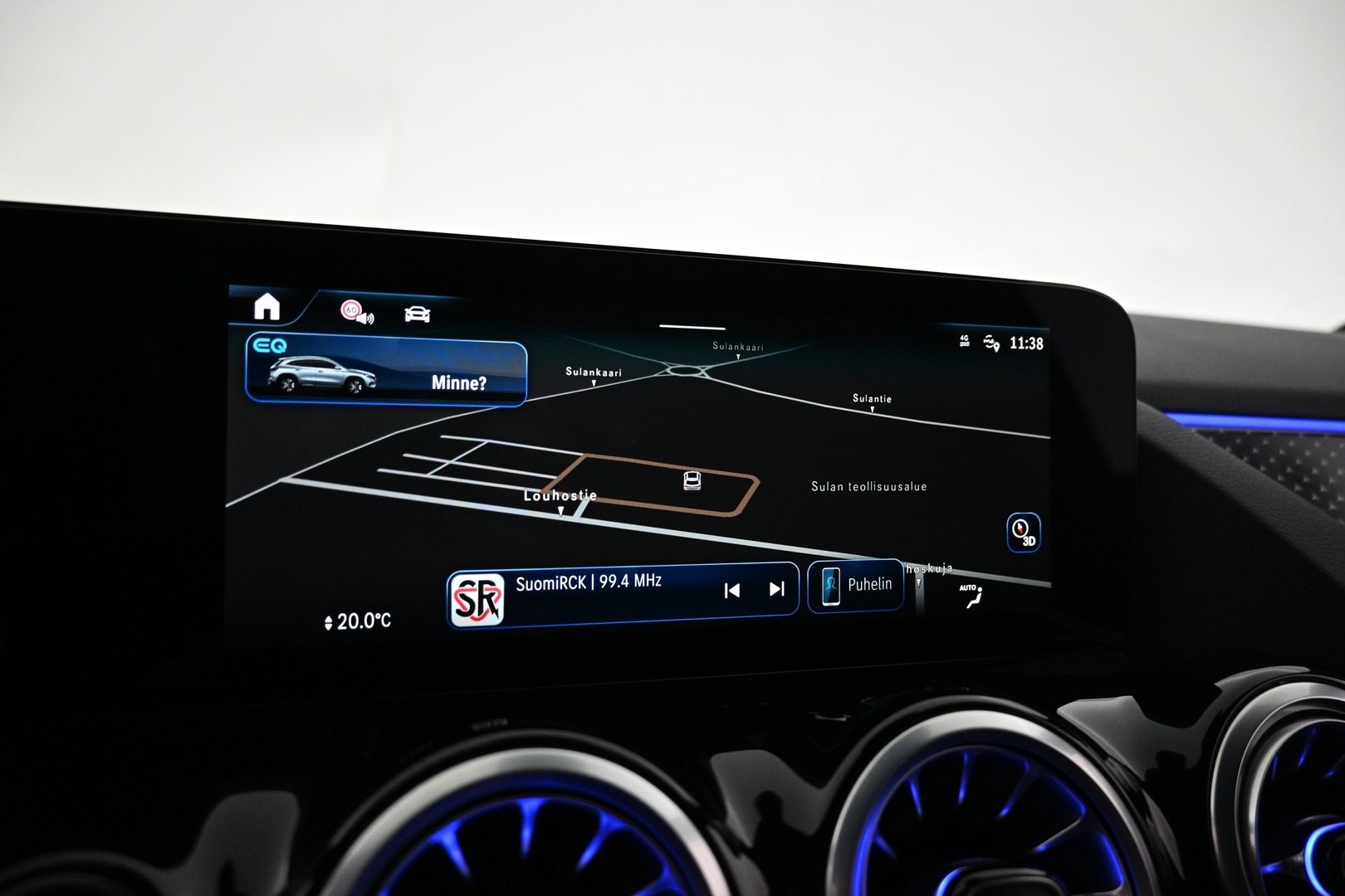 MERCEDES-BENZ EQA 2025