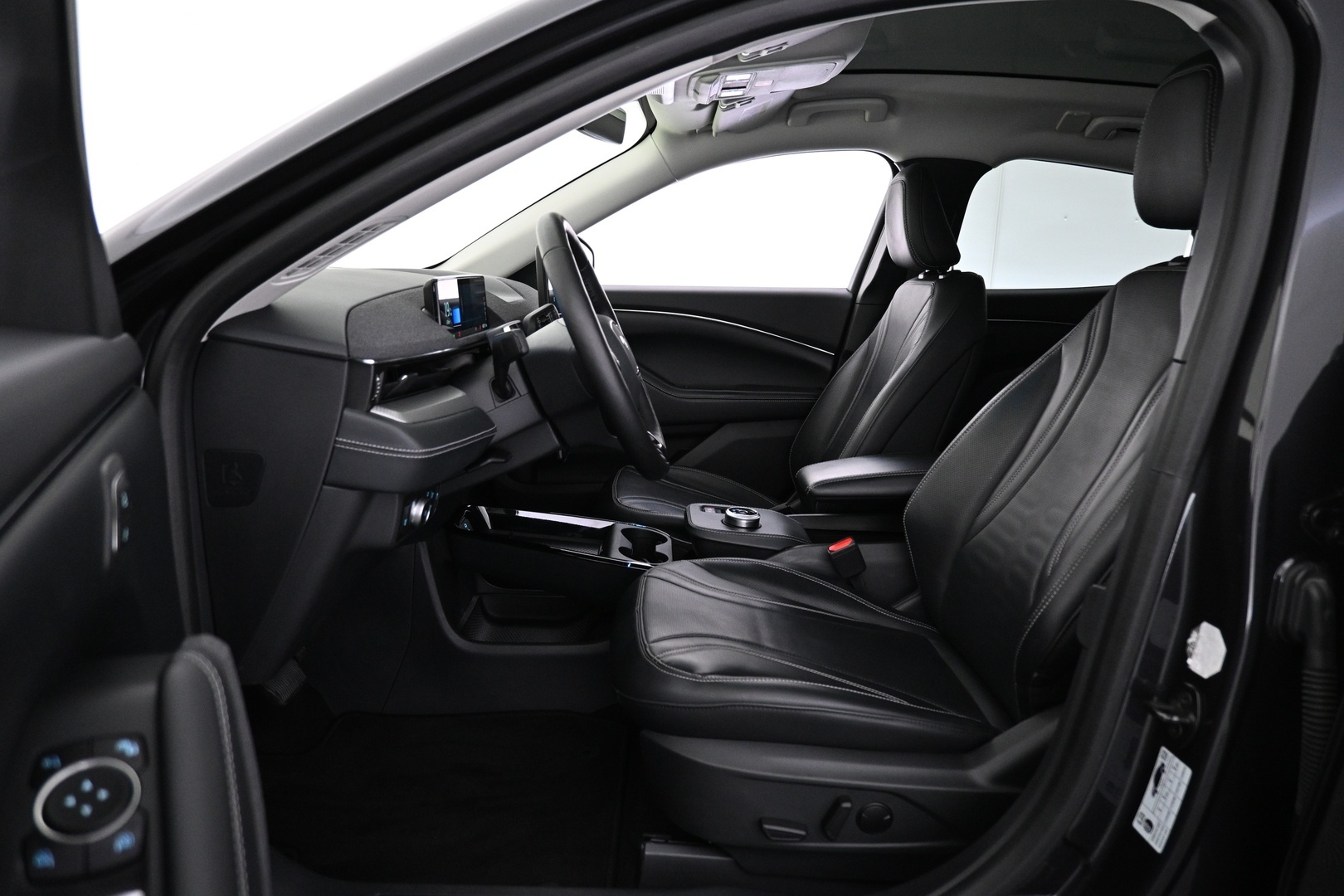 FORD Mustang Mach-E 2022
