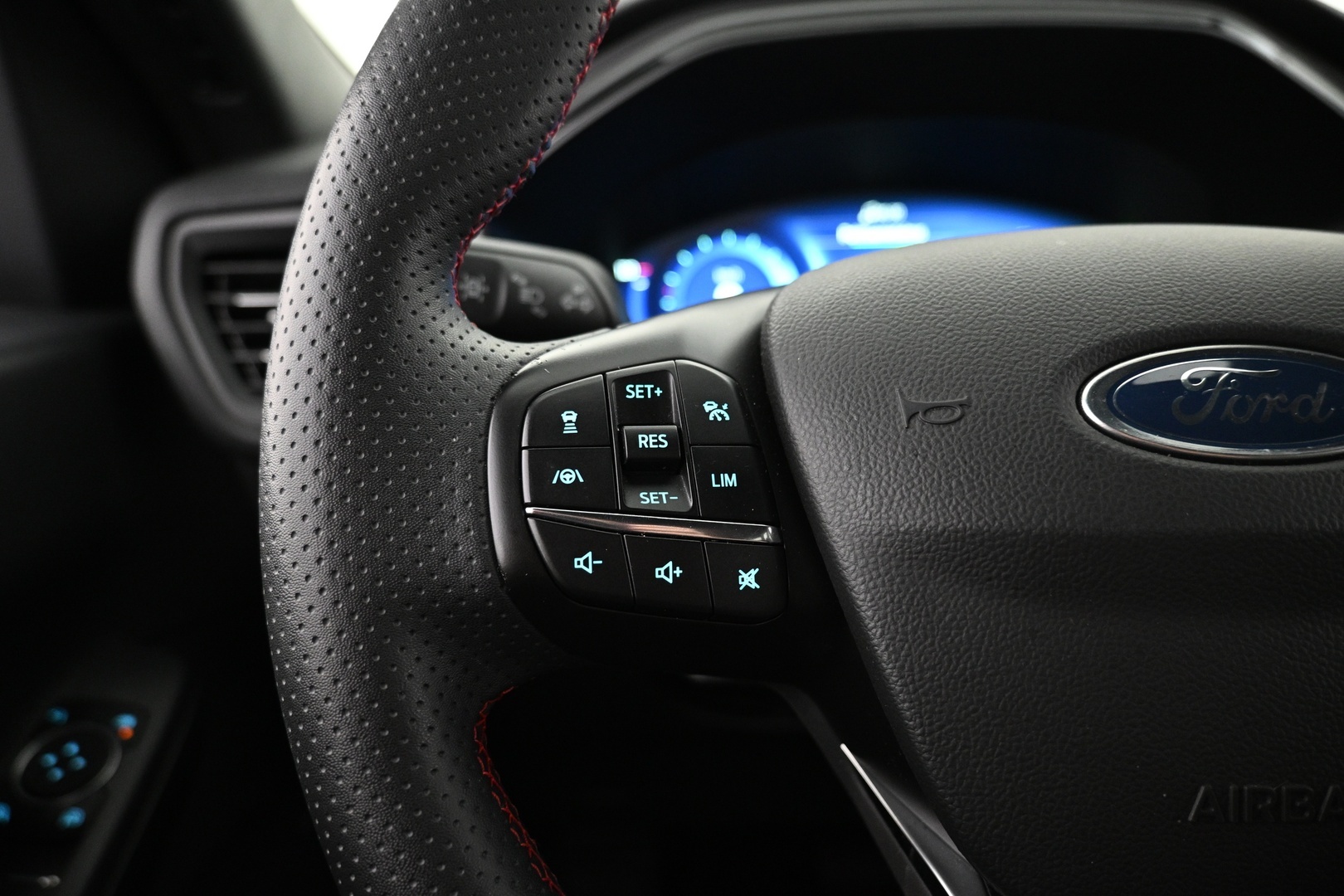 FORD Kuga 2022