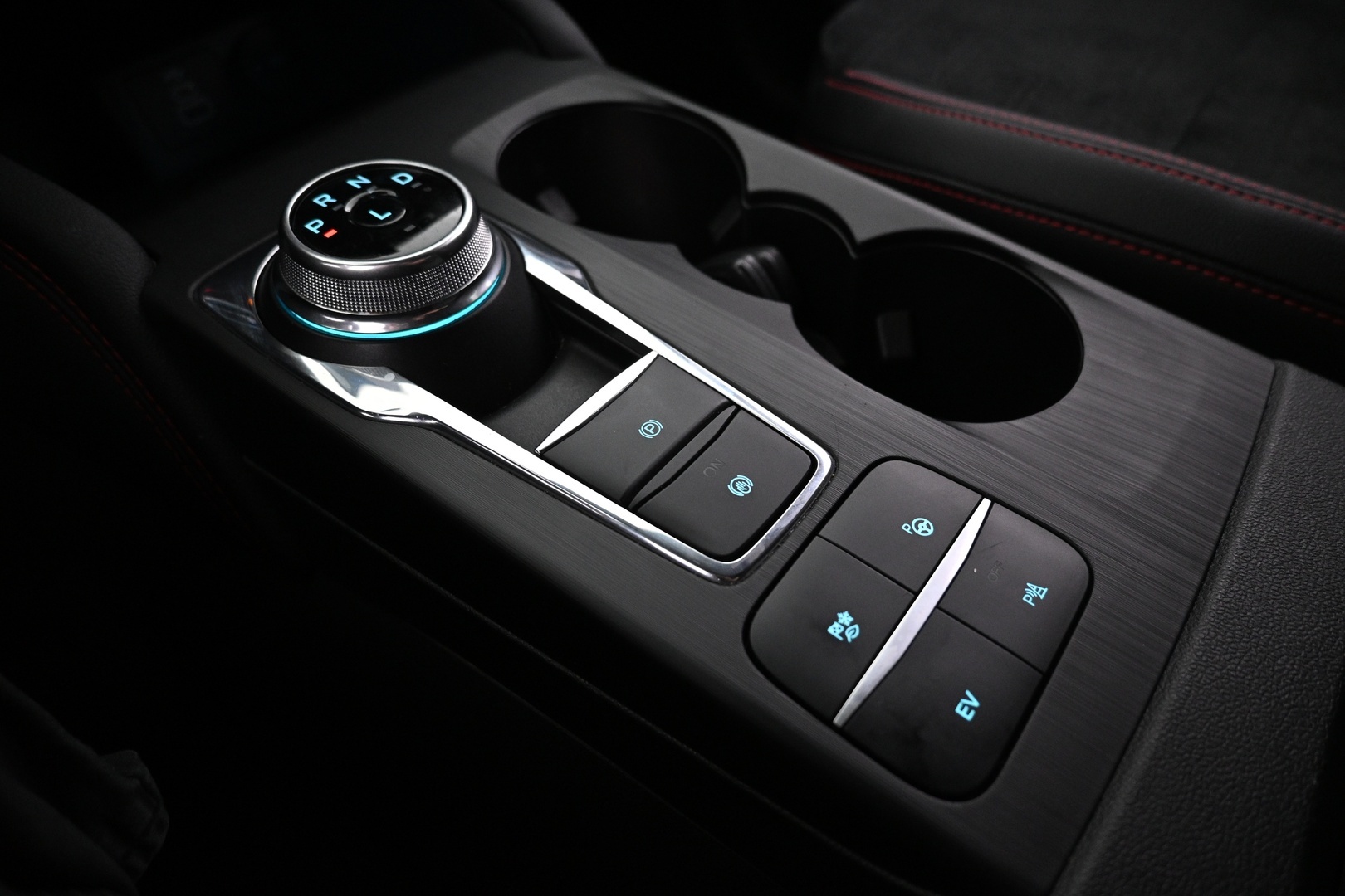 FORD Kuga 2022