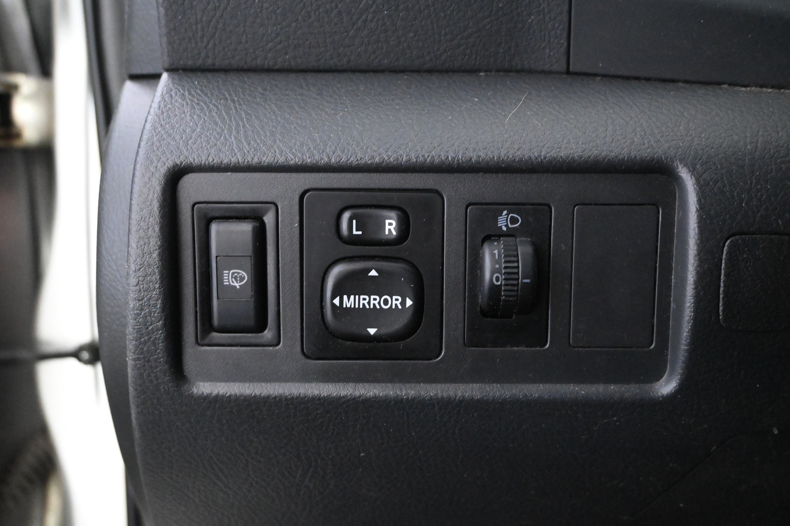TOYOTA Corolla Verso 2005