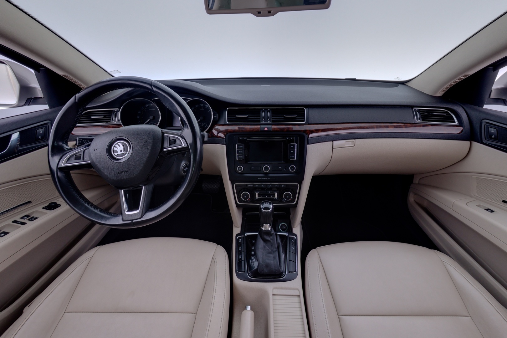 SKODA Superb 2015