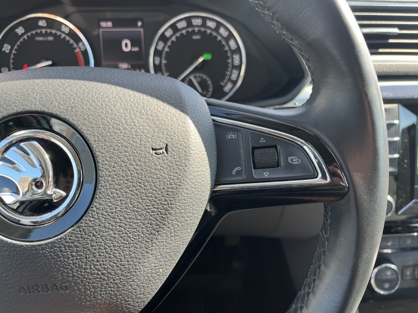 SKODA Superb 2016