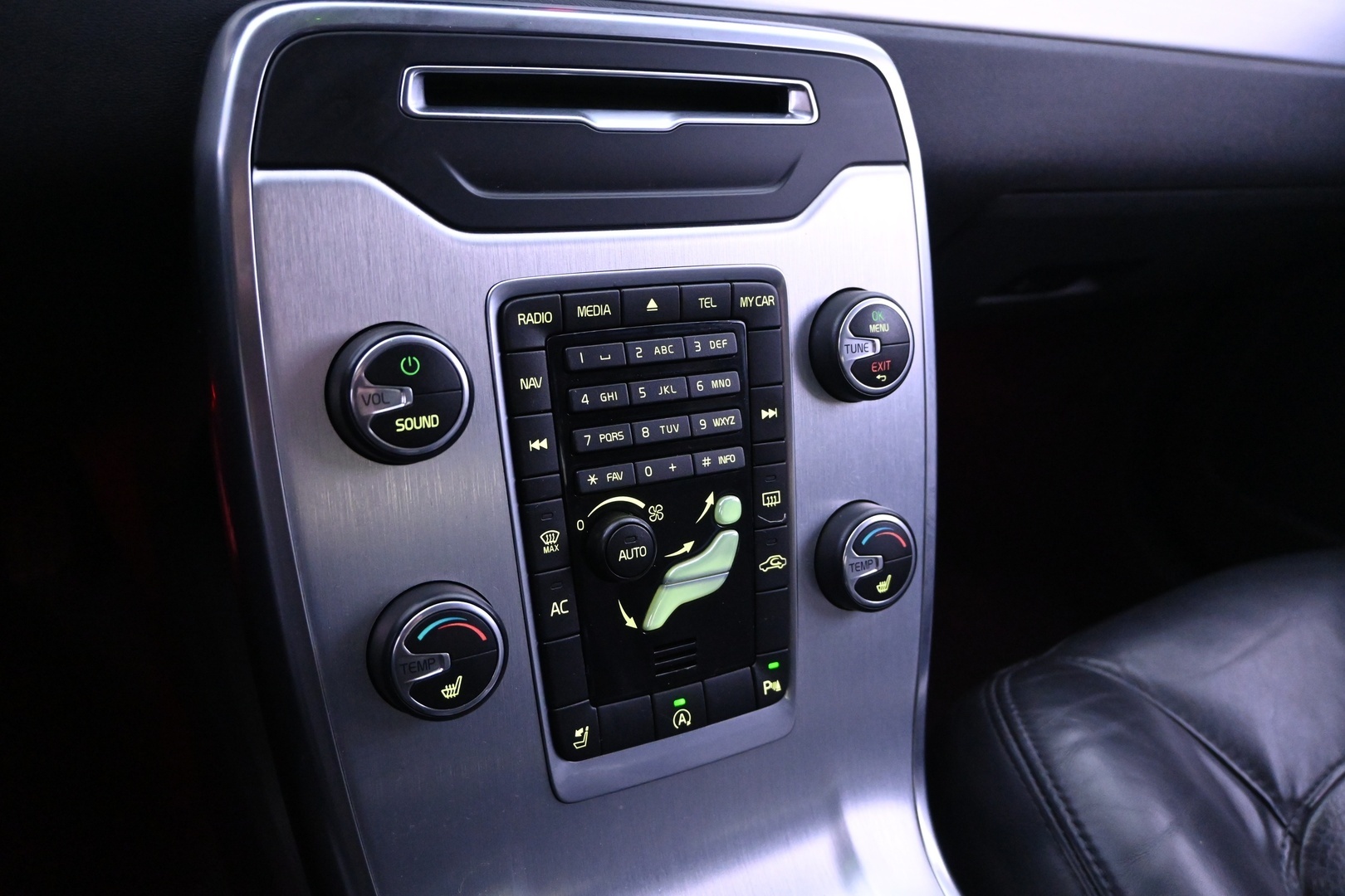 VOLVO S80 2013