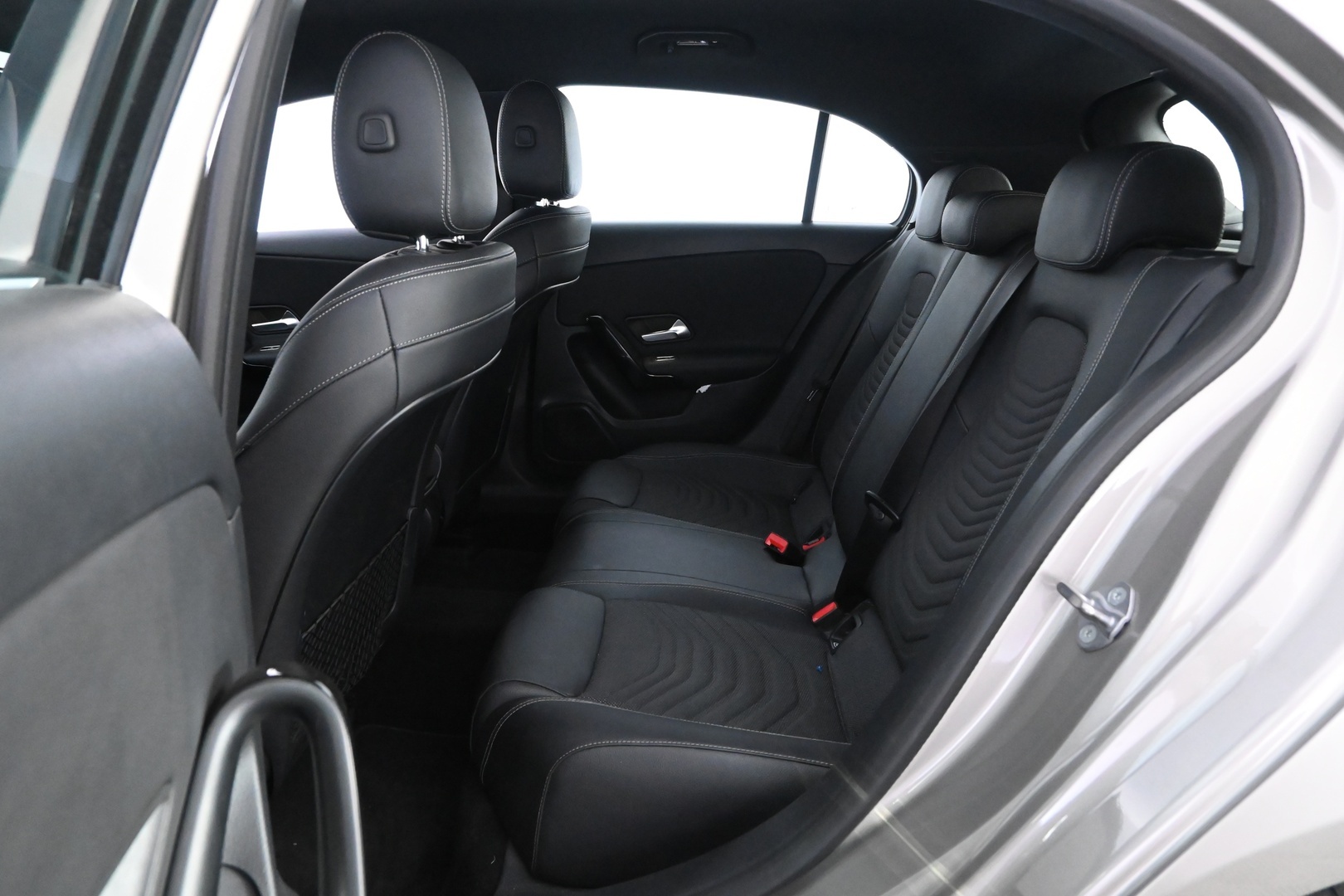 MERCEDES-BENZ A 2019