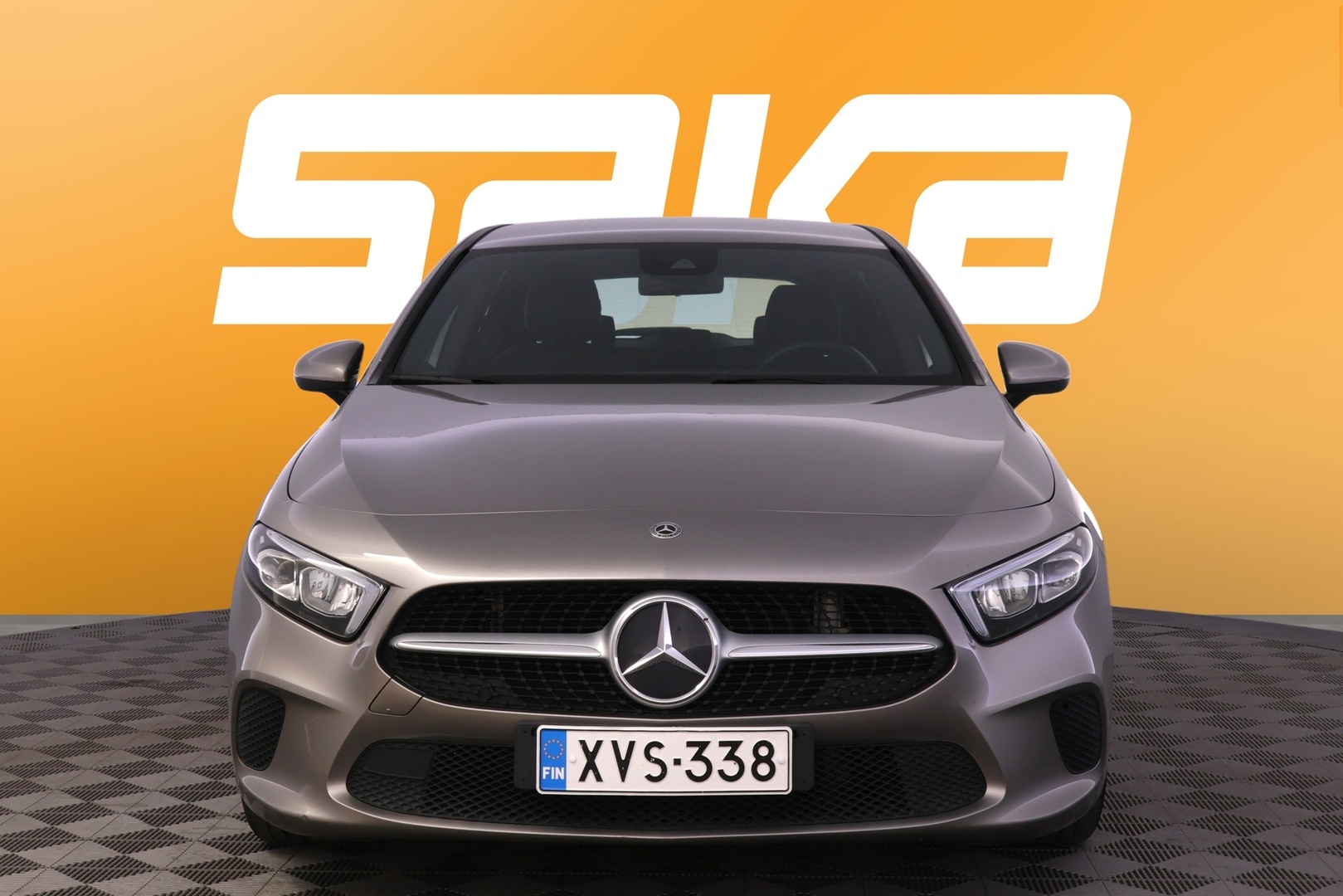 MERCEDES-BENZ A 2019