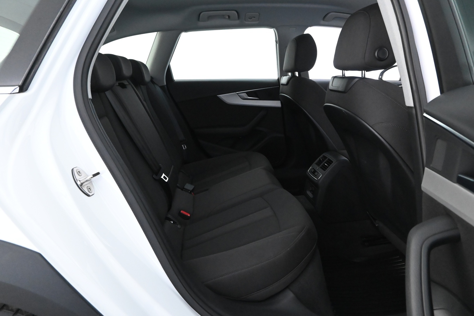 AUDI A4 ALLROAD 2021