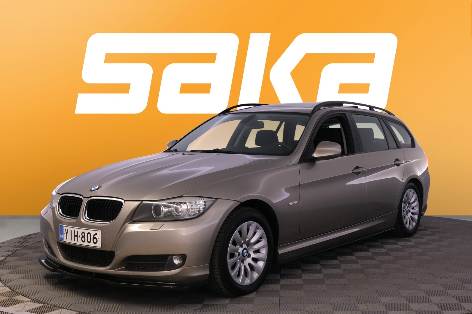 BMW 320 2009