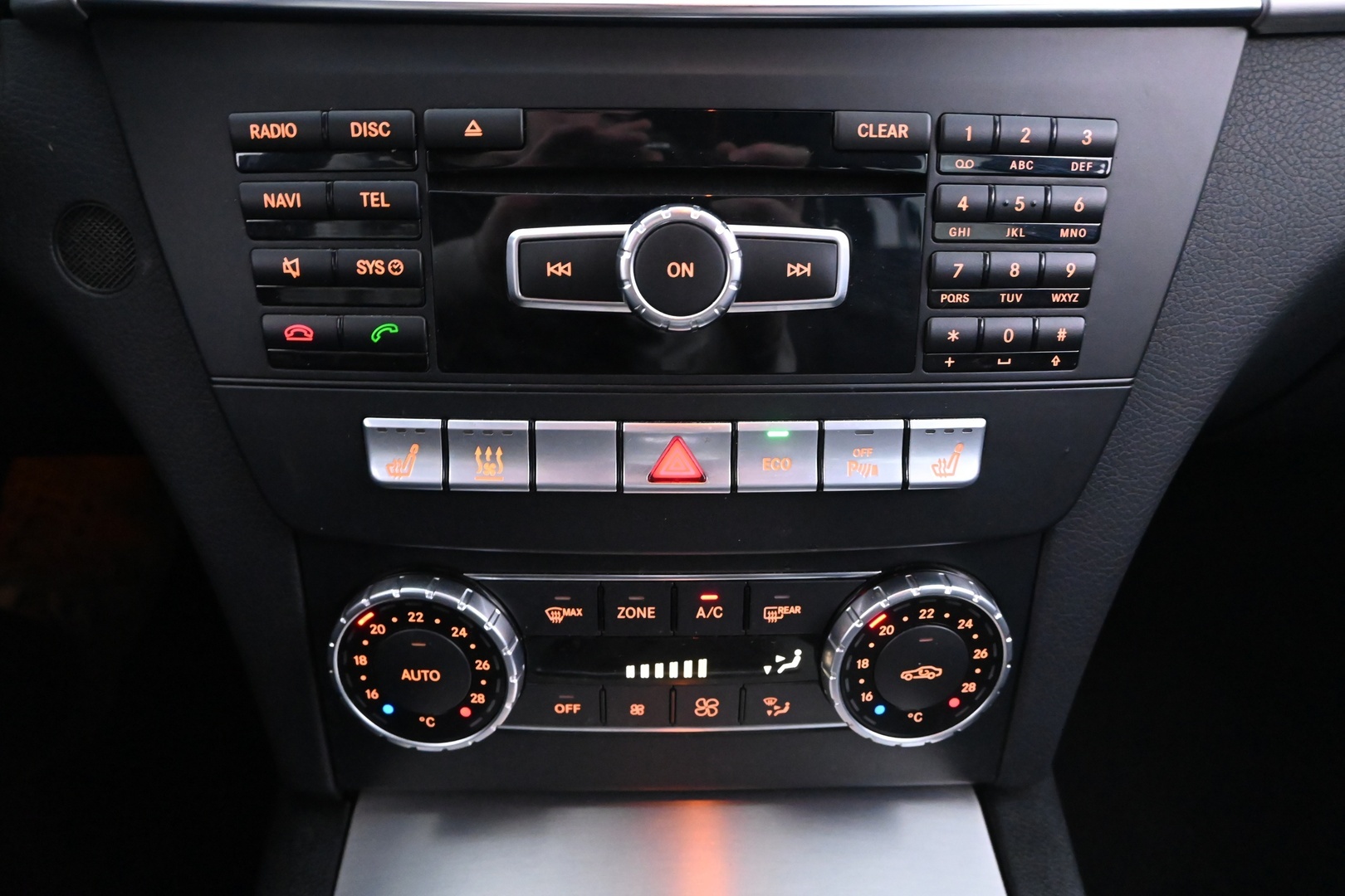 MERCEDES-BENZ C 2014