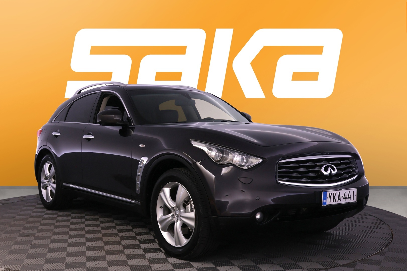 INFINITI FX30D 2010