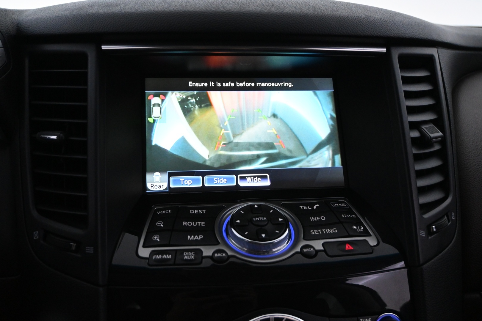 INFINITI FX30D 2010