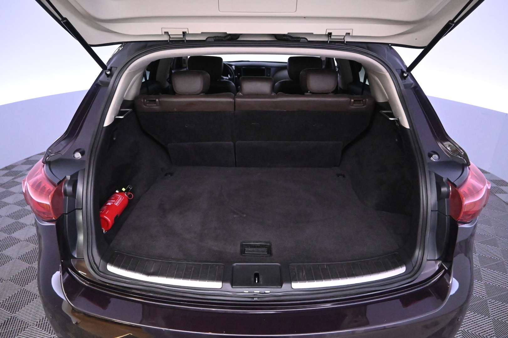 INFINITI FX30D 2010