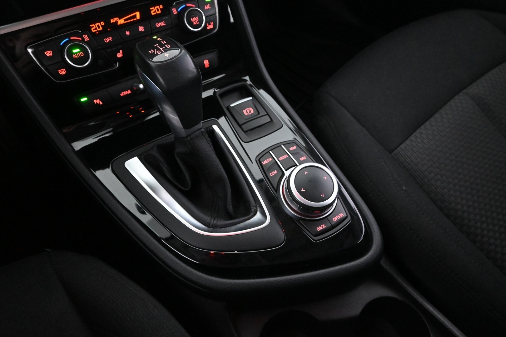 BMW 225 2020