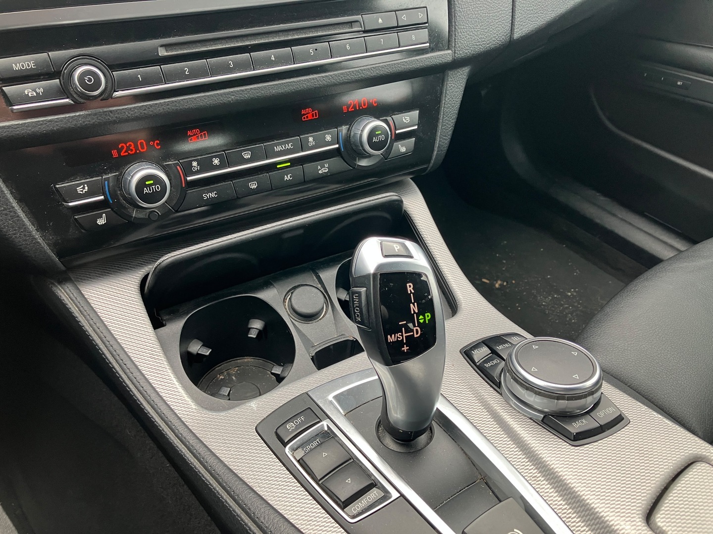 BMW 520 2015
