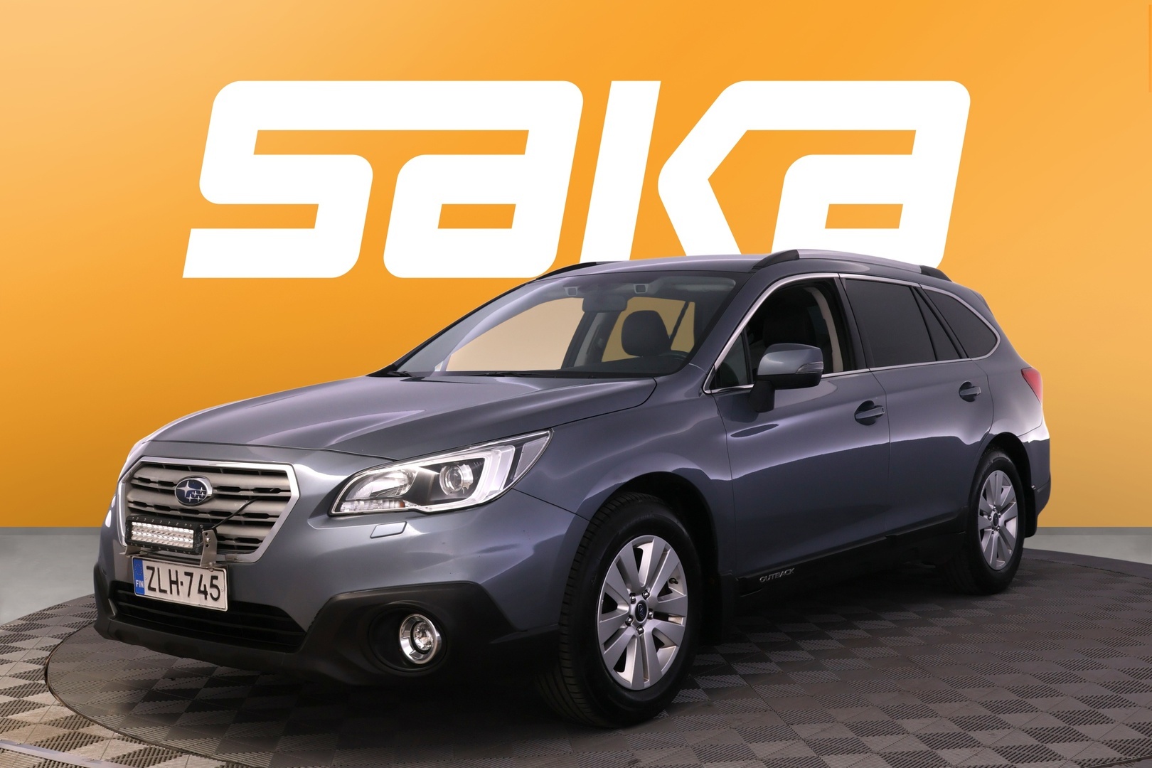 SUBARU Outback 2016