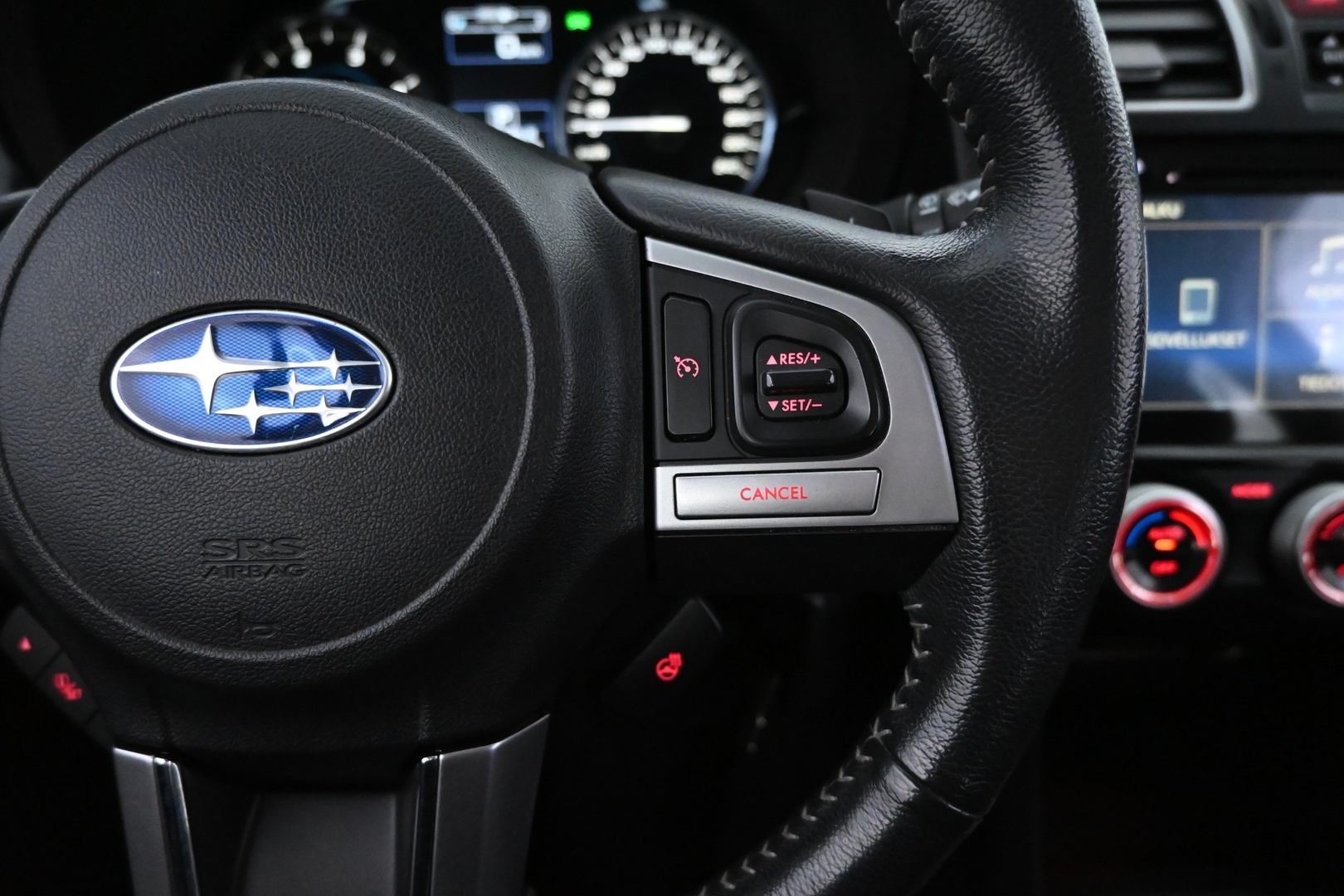 SUBARU Forester 2016