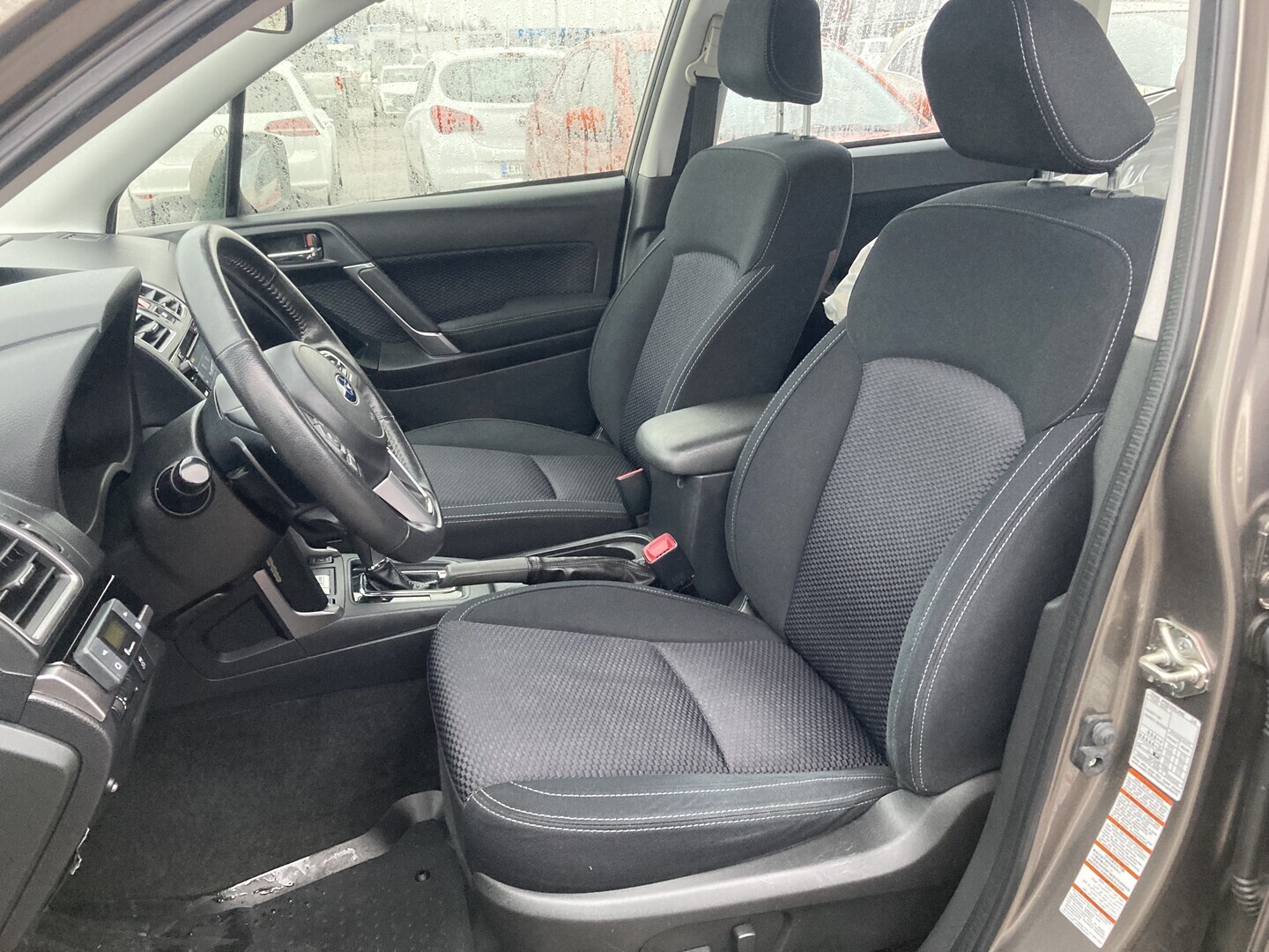 SUBARU Forester 2016