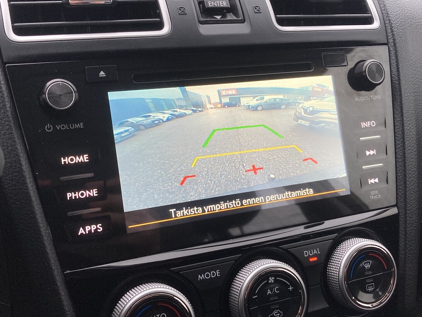 SUBARU Forester 2016