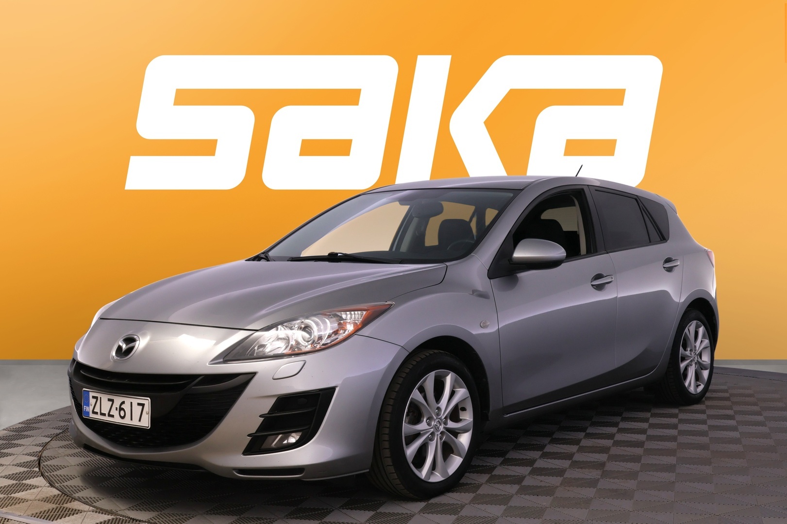 MAZDA 3 2011