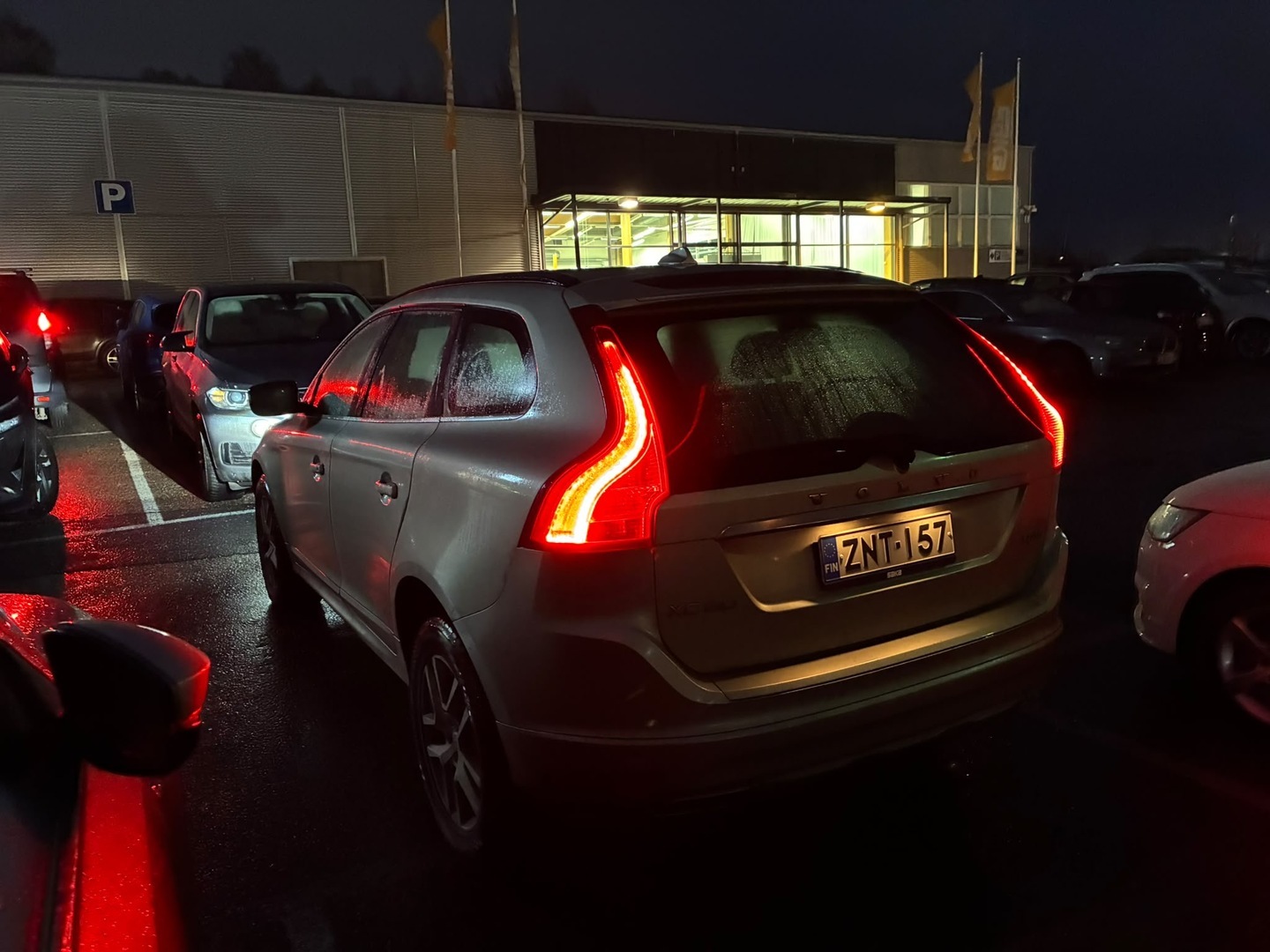 VOLVO XC60 2017