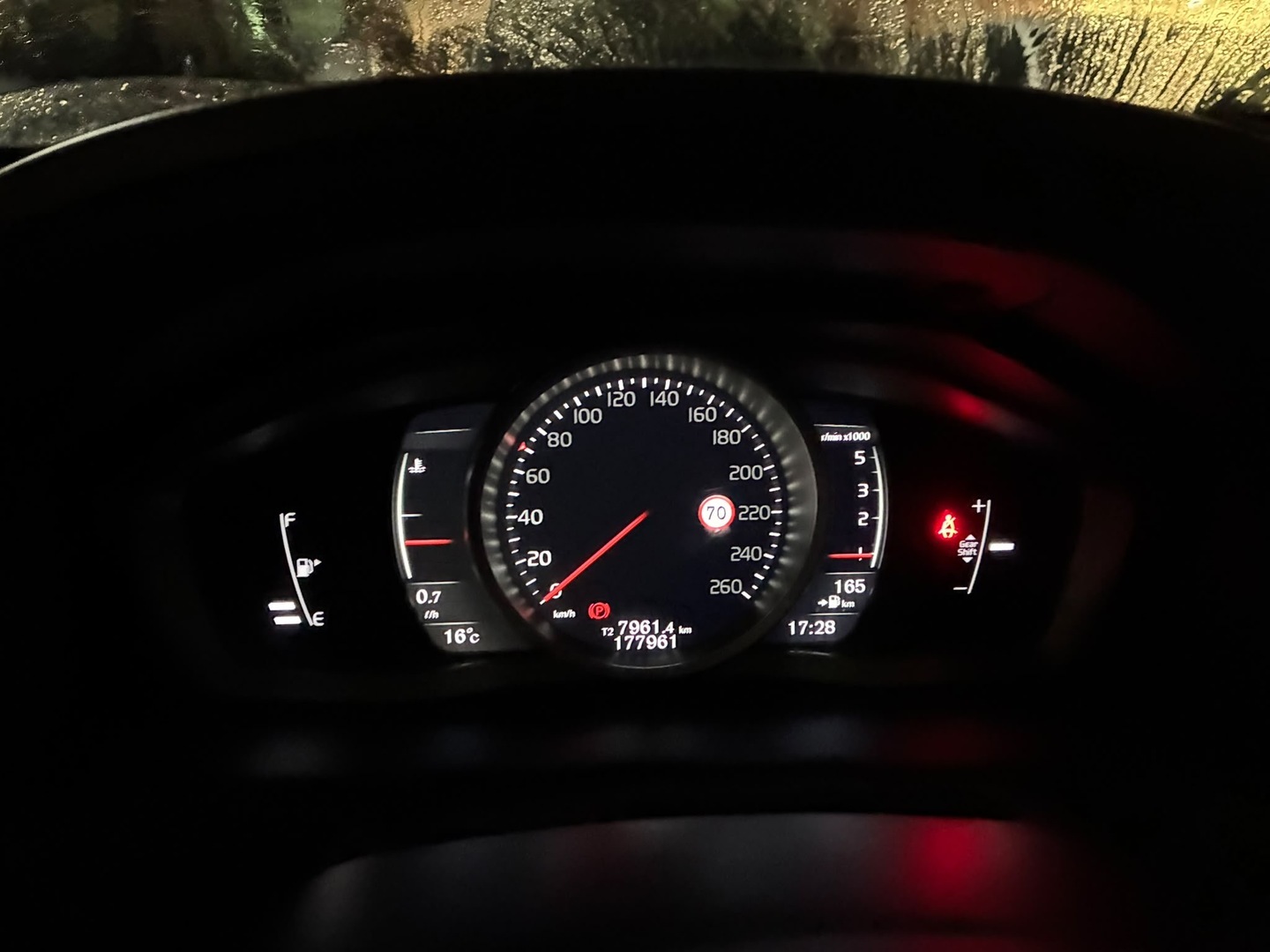 VOLVO XC60 2017