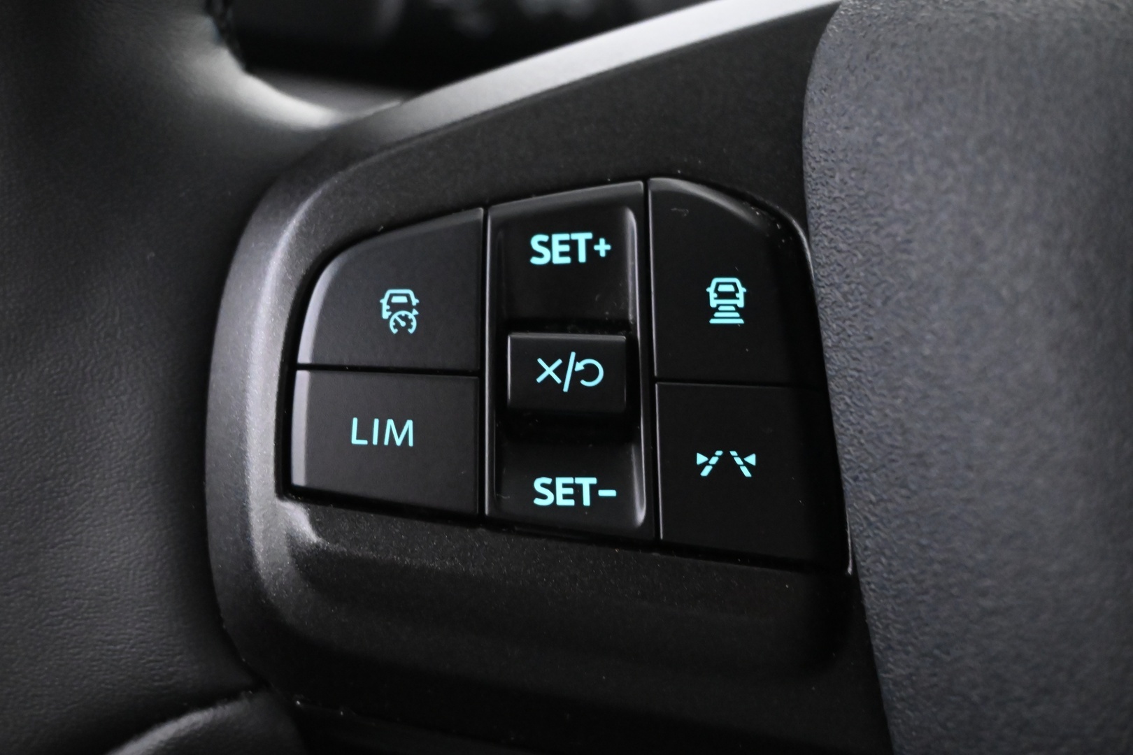 FORD Mustang Mach-E 2022